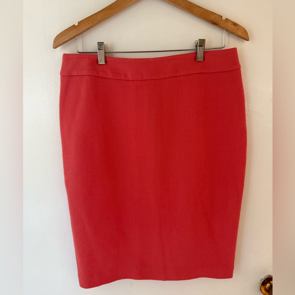Armani Collezioni Women’s 8 Pencil Skirt Orange / Coral Wool Knee Length Skirt